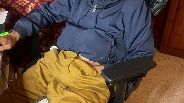 JUSTFORRICH online show from 10.16.25