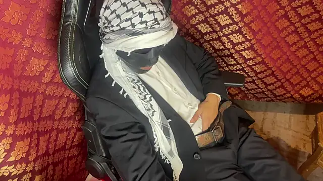 JUSTFORRICH online show from 11.12.25