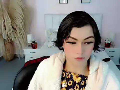 Snapshot of nathalialoes1 chatting on 10.14.25 nathalialoes1 online show from 10.14.25