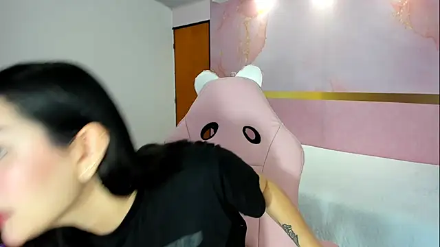 milk candy18 online show from 10.30.25