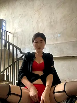 xtt1689999 online show from 10.15.25