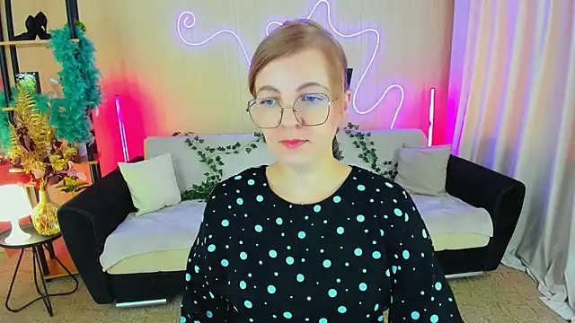 YourUniverser online show from 11.18.25