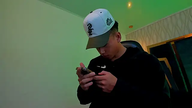 Draven Marceaux online show from 10.13.25