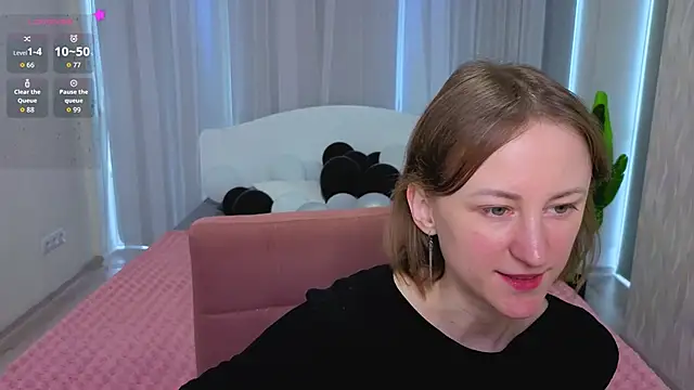 LuluChiiii online show from 11.11.25