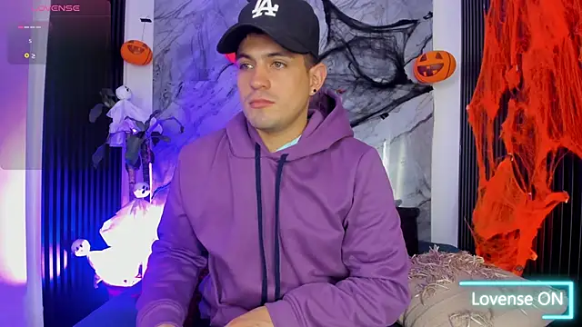 William Steel  online show from 10.18.25