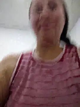 Snapshot of Nala1986 chatting on 10.17.25 Nala1986 online show from 10.17.25