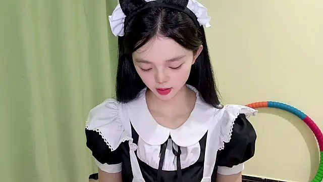 Nicole-13 online show from 09.16.25