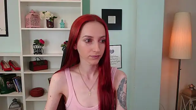 Julia Jae online show from 09.19.25