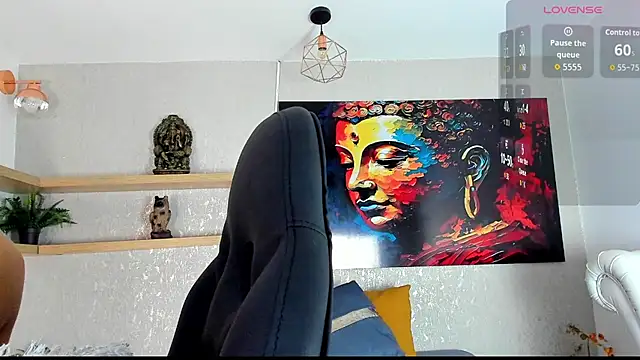 aitana baker  online show from 04.01.26