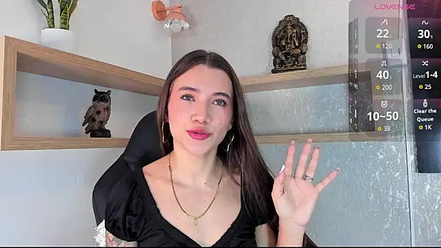 aitana baker  online show from 04.02.26