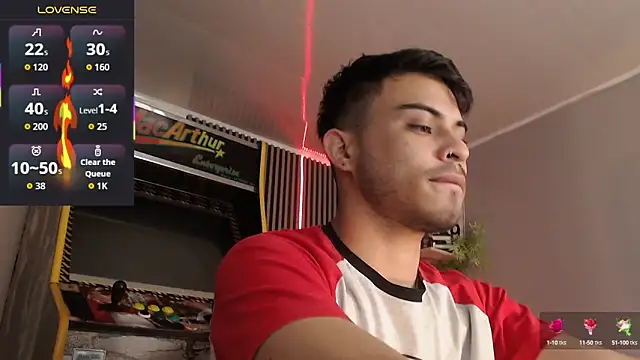 Snapshot of Bastian_MCcormick chatting on 09.20.25 Bastian MCcormick online show from 09.20.25