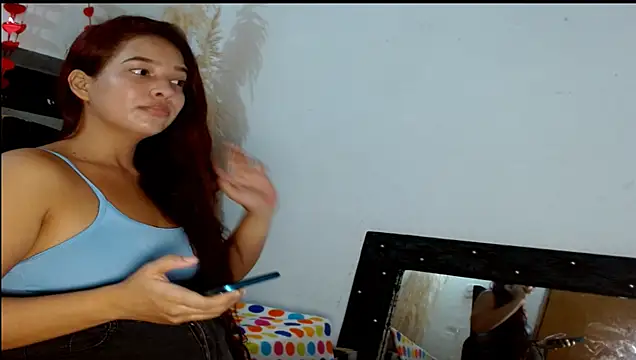 chica sexy05 online show from 09.25.25