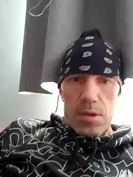 djcarey369159 online show from 10.15.25