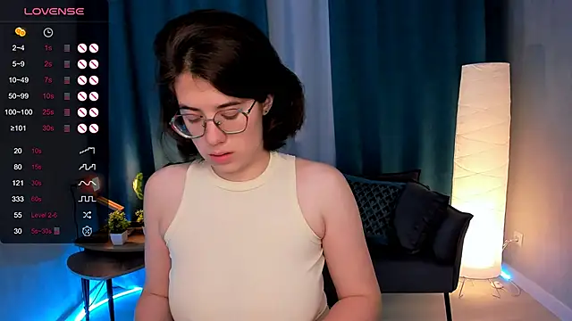 BellaCaress online show from 09.14.25