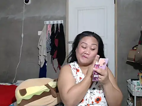 jengrey online show from 11.25.25