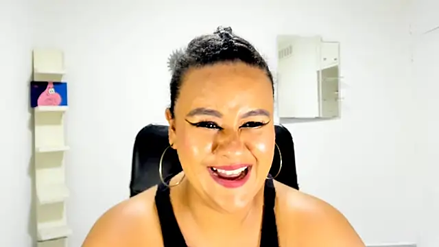 Snapshot of brent_rossy chatting on 10.05.25 brent rossy online show from 10.05.25