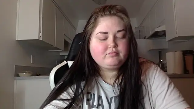 JJbaby1 online show from 10.05.25