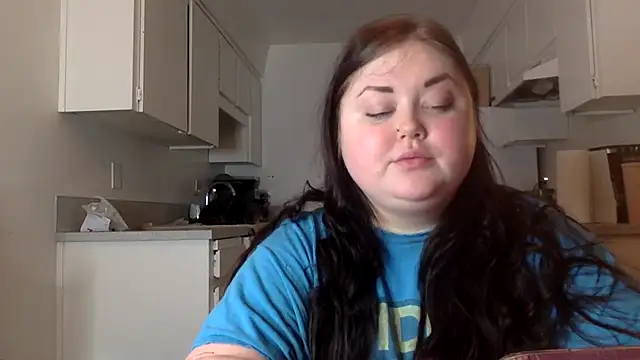 JJbaby1 online show from 10.10.25