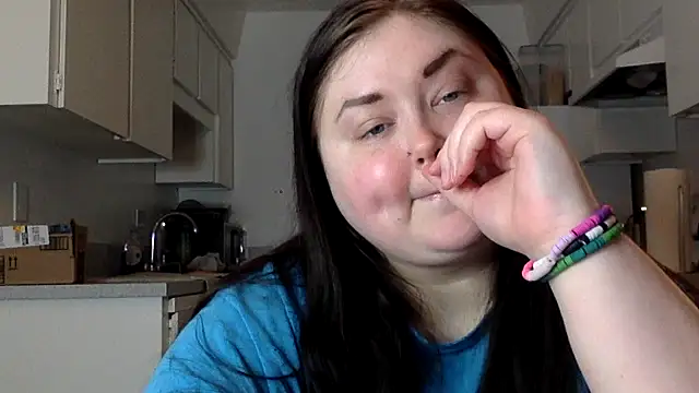 JJbaby1 online show from 10.17.25