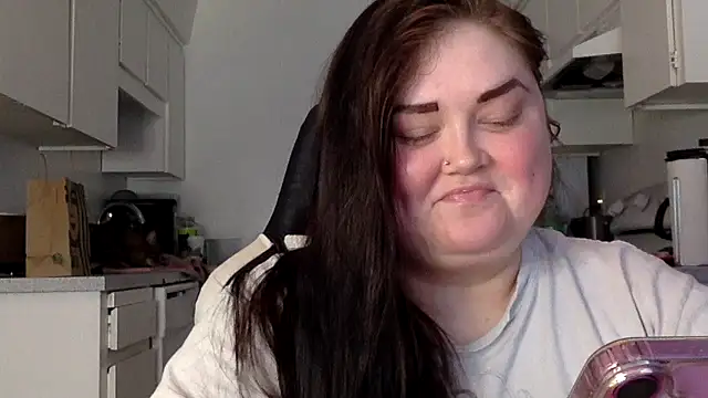 JJbaby1 online show from 10.21.25