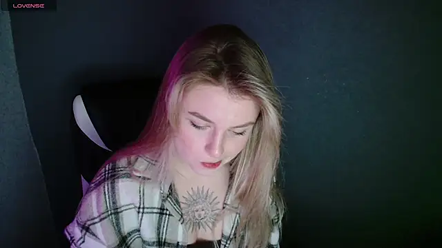 AngelicaHollywood online show from 11.02.25