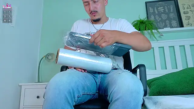 MrFox   online show from 09.27.25