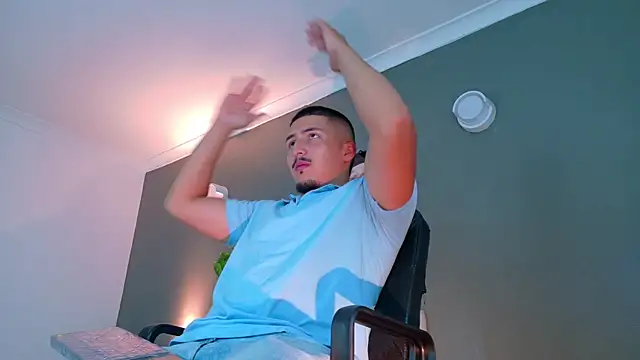 MrFox   online show from 10.07.25