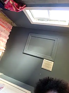 chocolate bella online show from 03.02.26