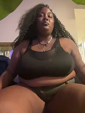 Snapshot of Cocomamii1 chatting on 09.17.25 Cocomamii1 online show from 09.17.25