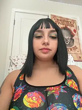 CharmingMaddie online show from 09.18.25