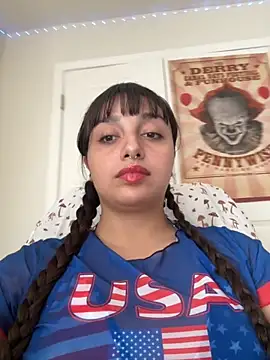 CharmingMaddie online show from 09.30.25