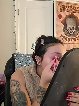 CharmingMaddie online show from 02.17.26