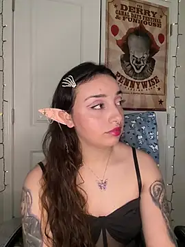 CharmingMaddie online show from 03.28.26