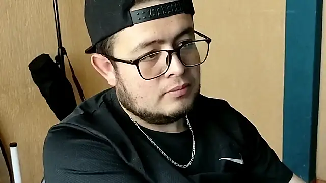 Esteban wolf online show from 02.22.26