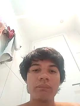 Snapshot of Richardwhite69 chatting on 09.27.25 Richardwhite69 online show from 09.27.25