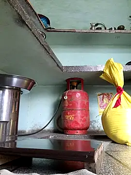 Snapshot of Love-pari077 chatting on 09.12.25 Love-pari077 online show from 09.12.25