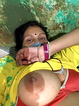 Snapshot of Love-pari077 chatting on 09.16.25 Love-pari077 online show from 09.16.25