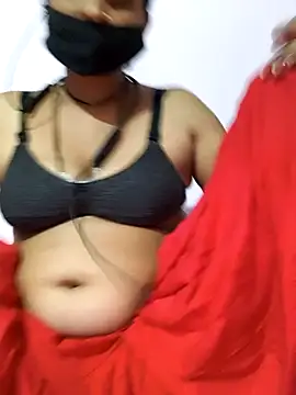 Snapshot of Love-pari077 chatting on 10.24.25 Love-pari077 online show from 10.24.25