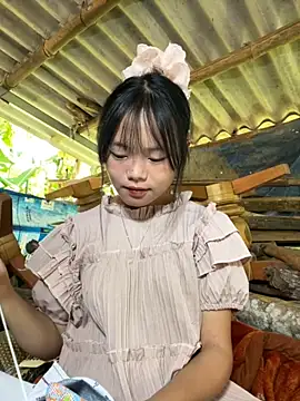 Snapshot of AdamLazis chatting on 09.21.25 AdamLazis online show from 09.21.25