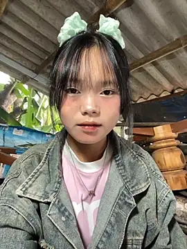 Snapshot of AdamLazis chatting on 10.25.25 AdamLazis online show from 10.25.25