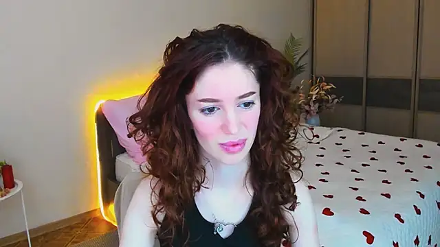 ChristinaConteeree online show from 04.05.26