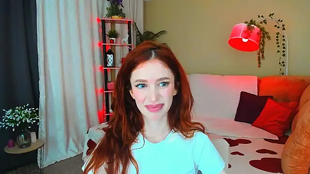 ChristinaConteeree online show from 07.06.26