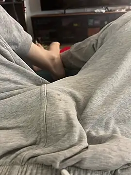 Frankieyyy1 online show from 06.19.26