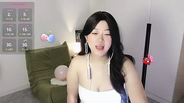 Emmaq996 online show from 09.16.25