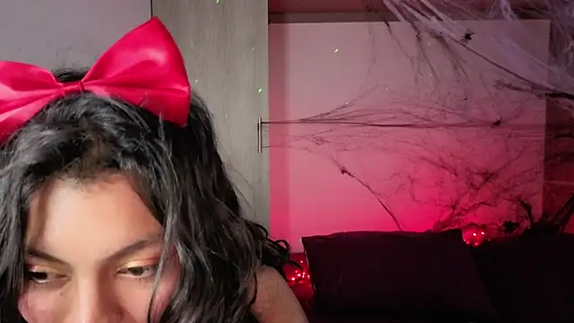 Candela    online show from 11.01.25