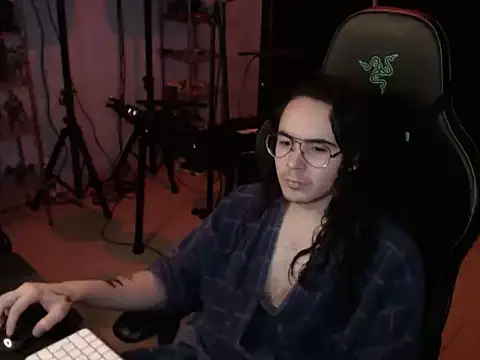 Snapshot of dorrey21 chatting on 04.19.26 dorrey21 online show from 04.19.26