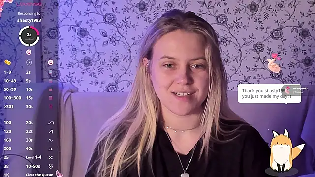 Snapshot of AngelAnty chatting on 12.15.25 AngelAnty online show from 12.15.25