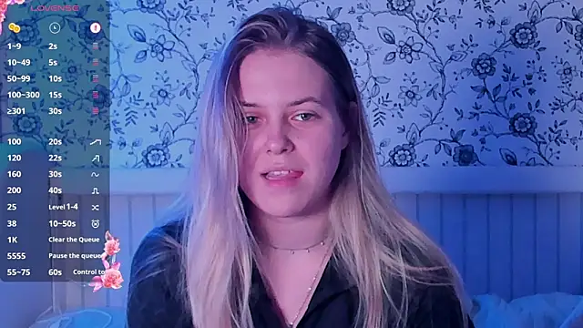 Snapshot of AngelAnty chatting on 02.18.26 AngelAnty online show from 02.18.26