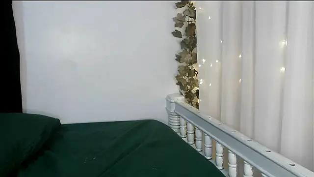 angelainparis28 online show from 09.27.25