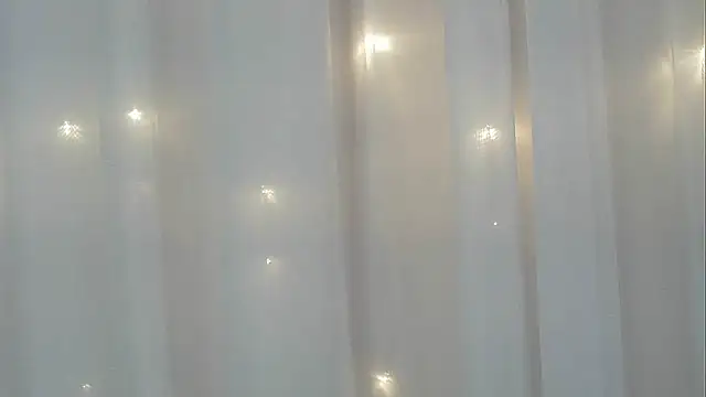 angelainparis28 online show from 10.15.25